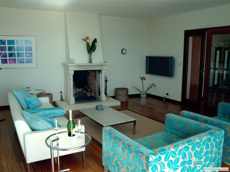Living room with fire place